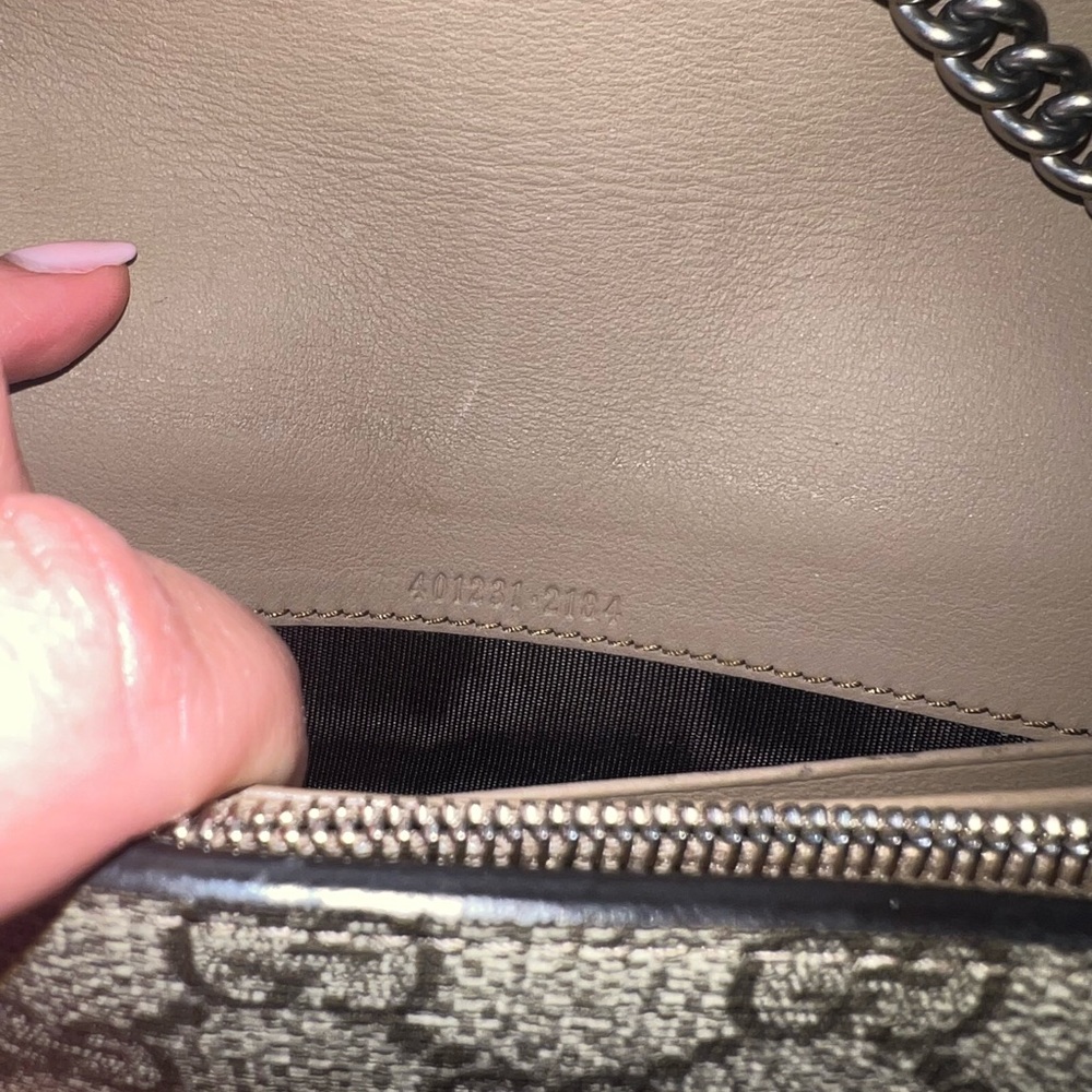 Gucci Dionysus GG supreme wallet on a chain - Picture 5 of 5